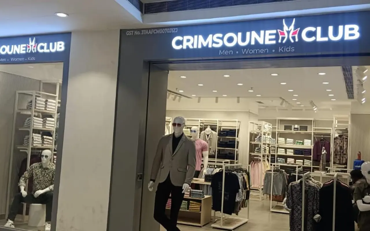 Crimsoune Club at PVP Square