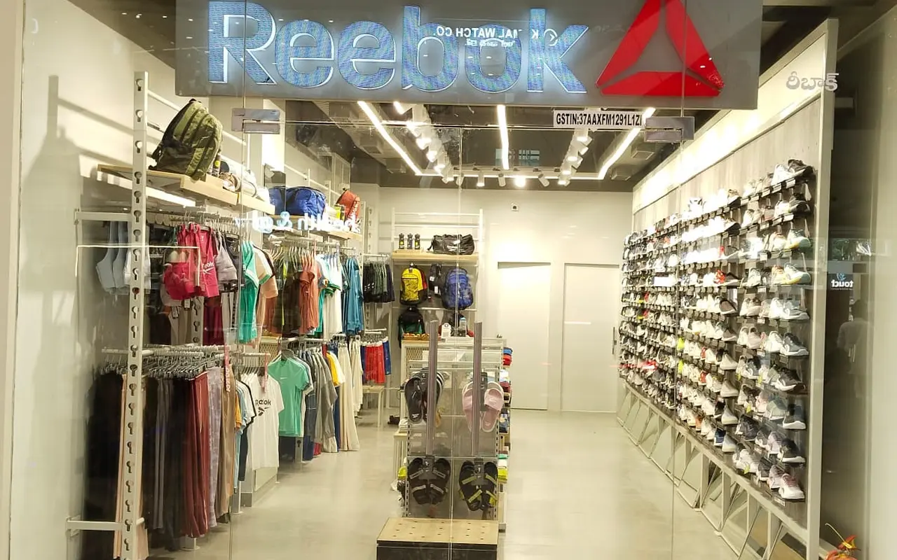 Reebok at PVP Square